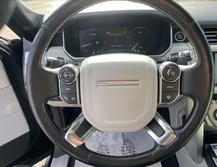 Land Rover Range Rover SUV / Terénní 4,4 l 250 kw