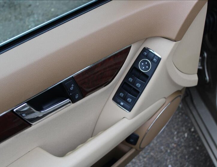 Mercedes-Benz Třídy C 14