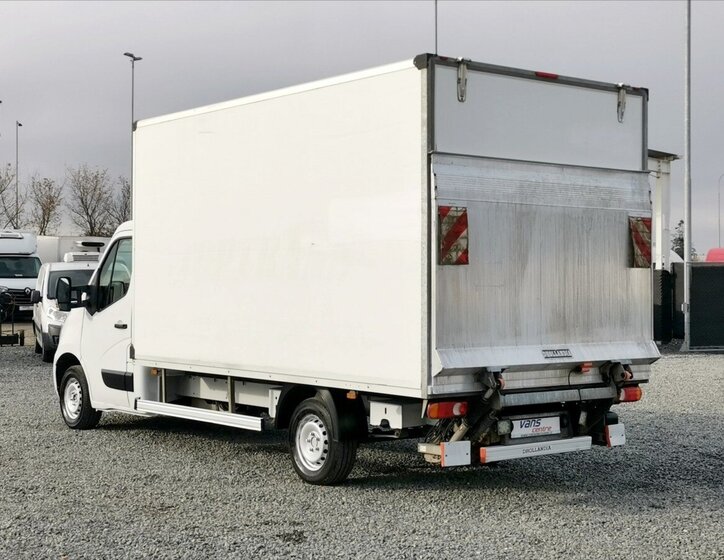 Renault Master 4