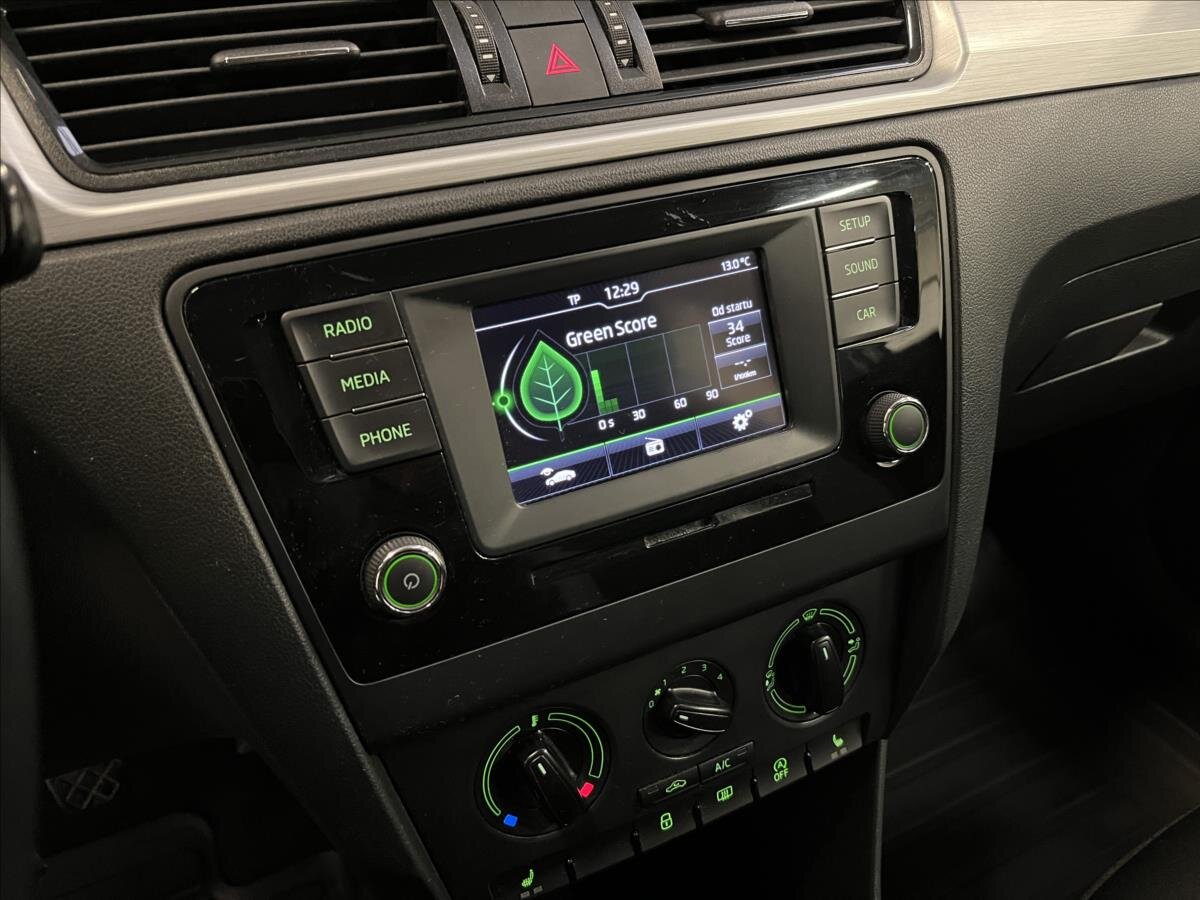 Škoda Rapid Liftback 1,2 l 66 kw