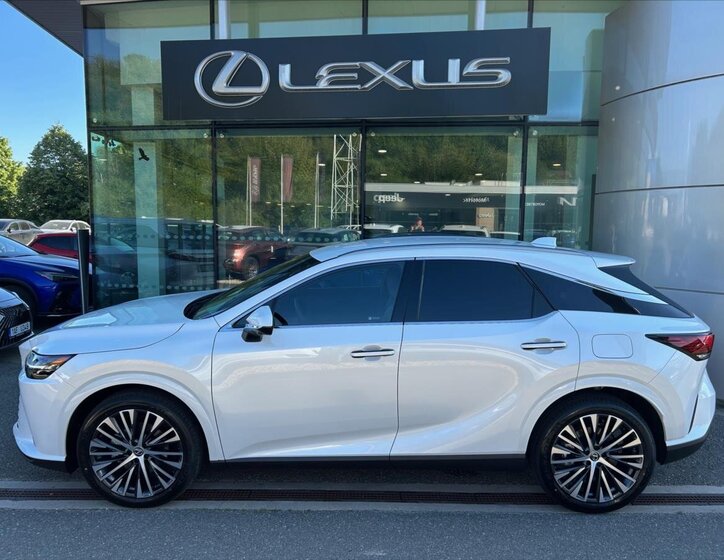 Lexus RX 350h SUV / Terénní 2,5 l 179 kw