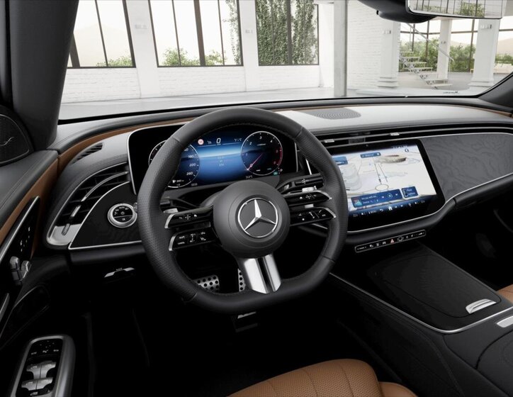 Mercedes-Benz Třídy E Sedan 2,0 l 145 kw