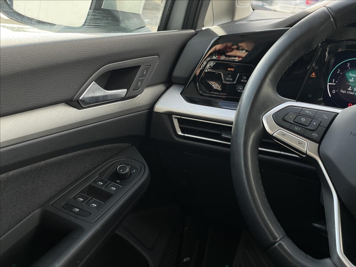 Volkswagen Golf Kombi 1,5 l 110 kw