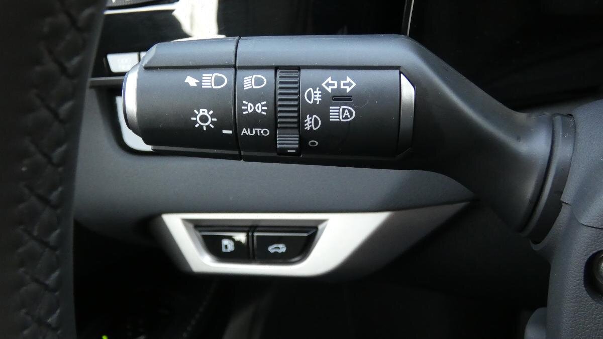 Lexus RX 350h SUV / Terénní 2,5 l 140 kw