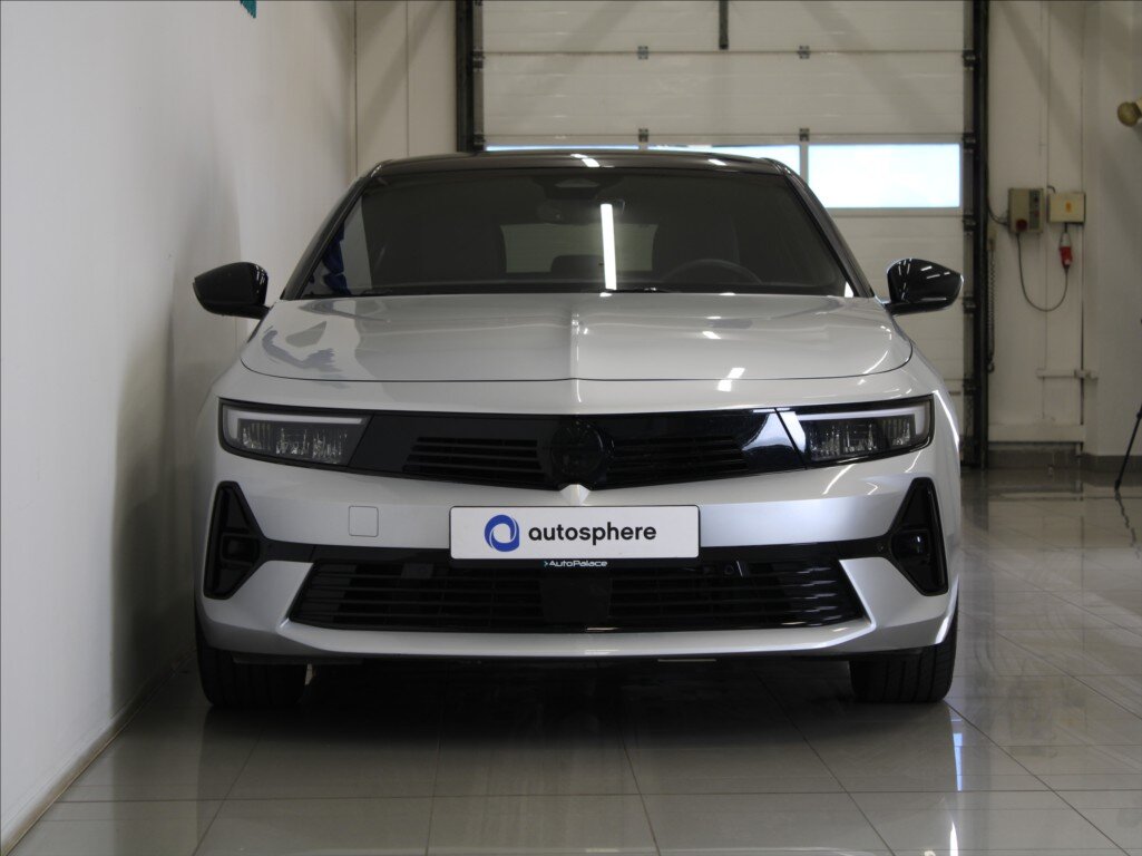 Opel Astra Hatchback 1,2 l 96 kw