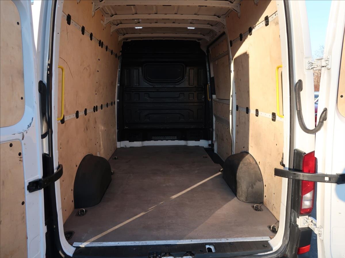 MAN TGE Ostatní 2,0 l 103 kw