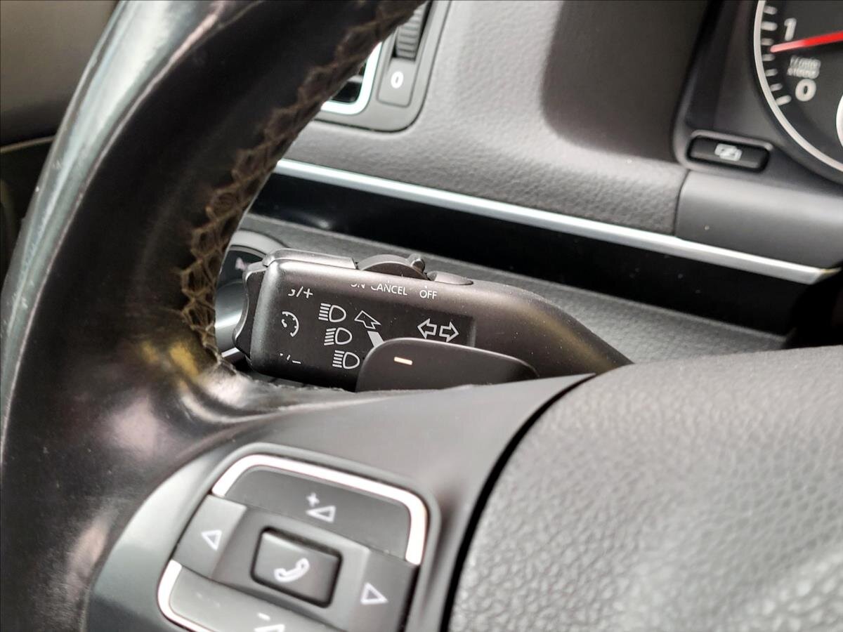 Volkswagen Touran MPV 1,4 l 103 kw