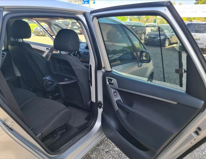 Citroën C4 Picasso 13