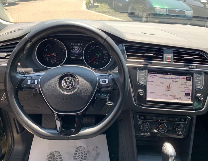 Volkswagen Tiguan 13