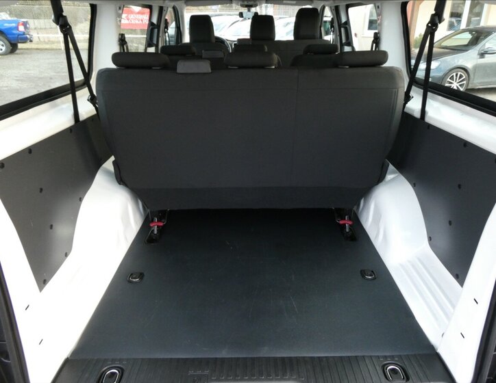 Peugeot Expert Kombi 1,5 l 88 kw