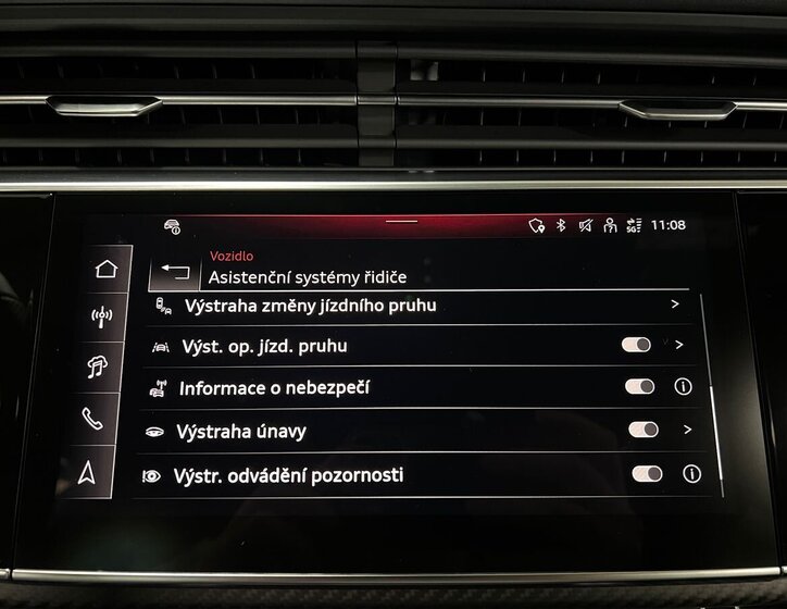 Audi Q8 SUV 3,0 l 210 kw