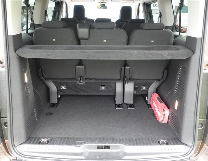 Toyota ProAce Verso 16