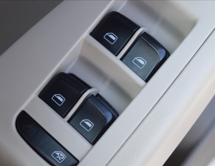 Audi Q5 SUV / Terénní 2,0 l 105 kw