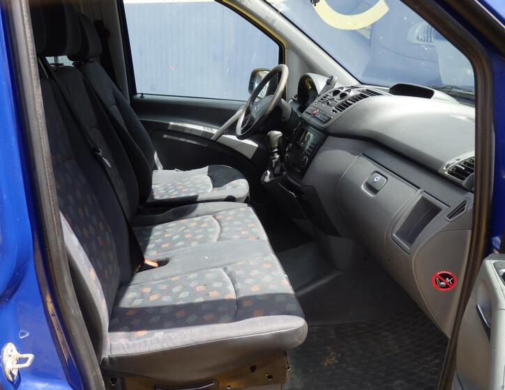 Mercedes-Benz Vito 8