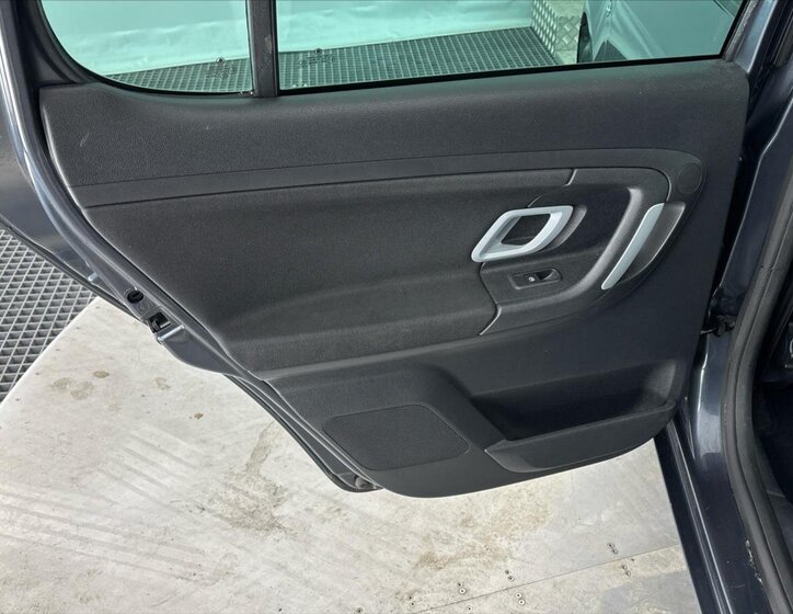 Škoda Fabia Hatchback 1,6 l 77 kw