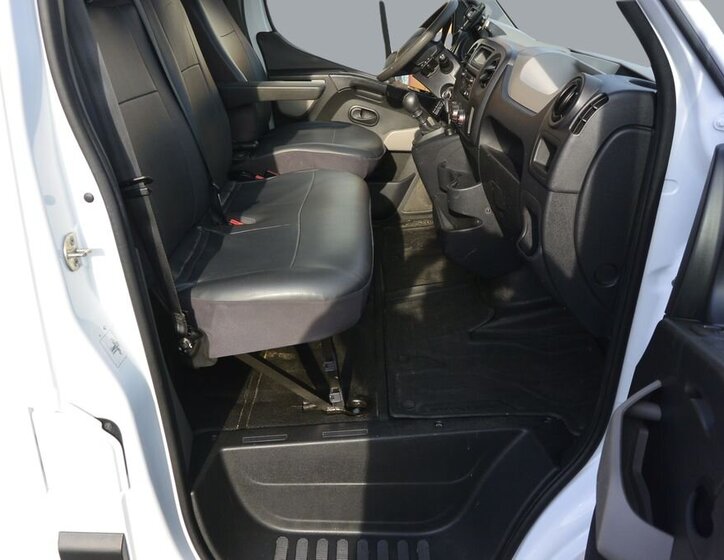 Renault Master Valník 2,3 l 96 kw