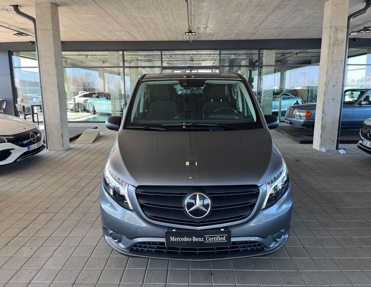 Mercedes-Benz Vito 2
