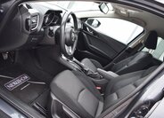 Mazda 3 Sedan 1,5 l 74 kw