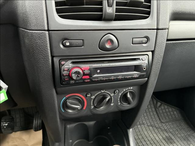 Renault Clio Hatchback 1,1 l 43 kw