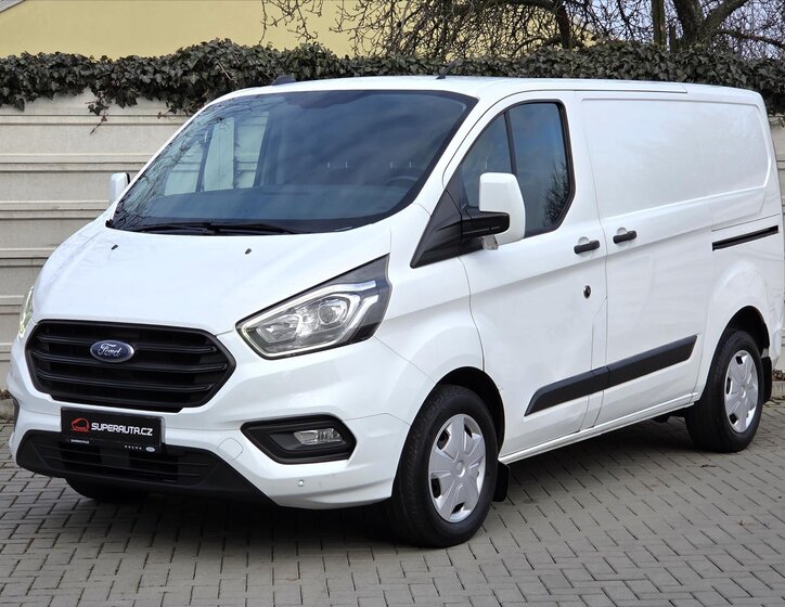 Ford Transit Custom 3