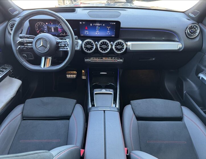 Mercedes-Benz GLB 24