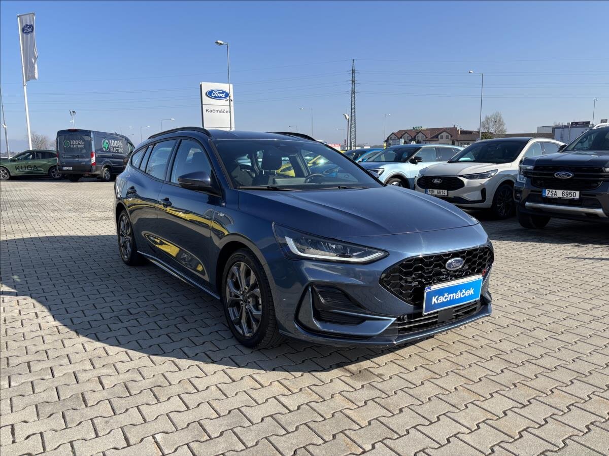 Ford Focus Kombi 998,0 92 kw