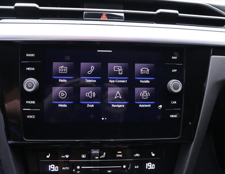 Volkswagen Arteon Kombi 2,0 l 206 kw