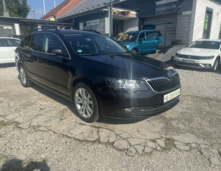 Škoda Superb 1