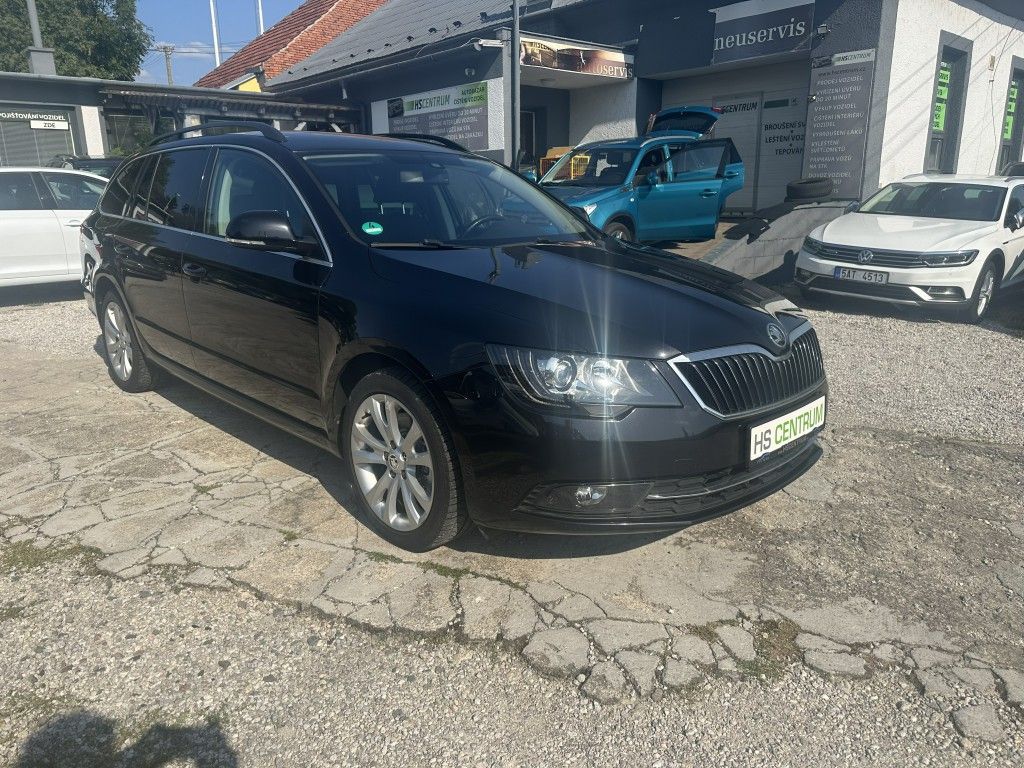 Škoda Superb