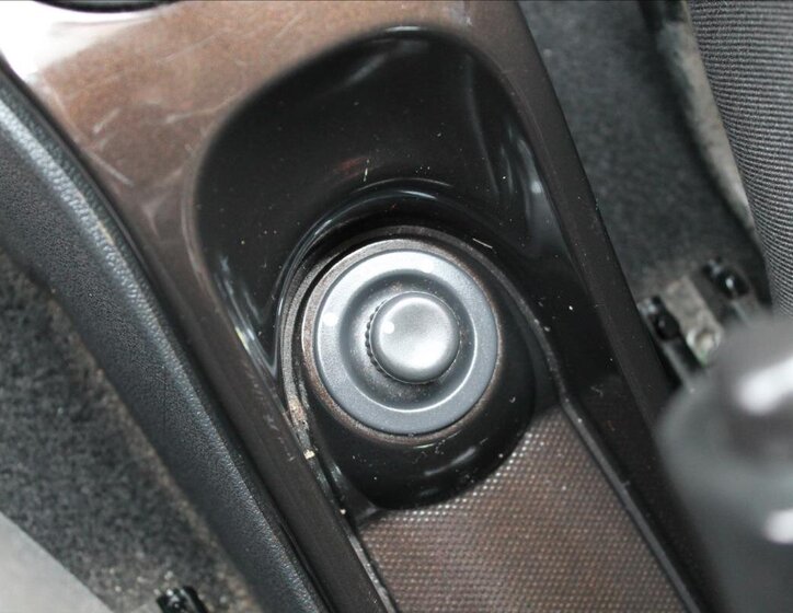 Dacia Duster SUV / Terénní 1,6 l 77 kw