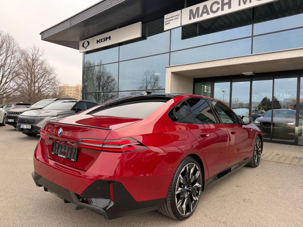 BMW Řada 5 Sedan / Limuzína 3,0 l 210 kw