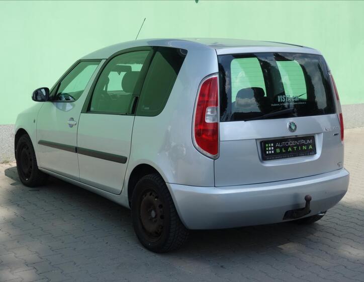 Škoda Roomster 8