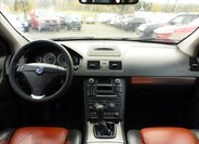 Volvo XC90 30