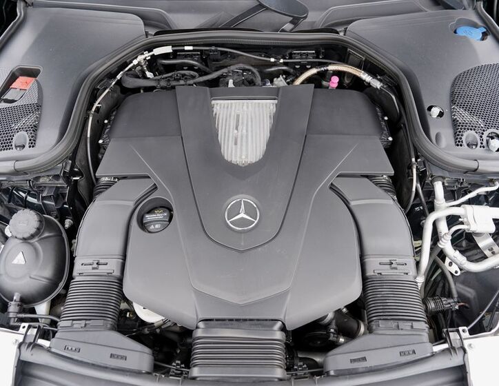 Mercedes-Benz Třídy E 10