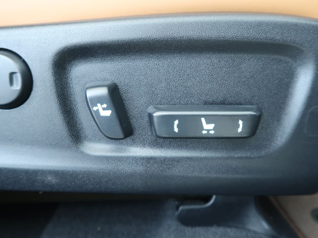 Lexus RX 300 SUV 2,0 l 175 kw