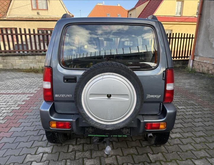 Suzuki Jimny 6