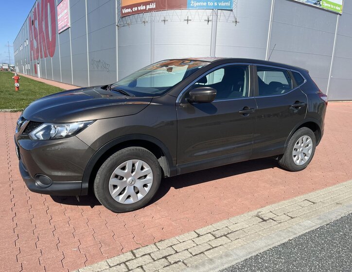 Nissan Qashqai SUV / Terénní 1,2 l 85 kw