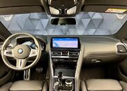 BMW M8 12