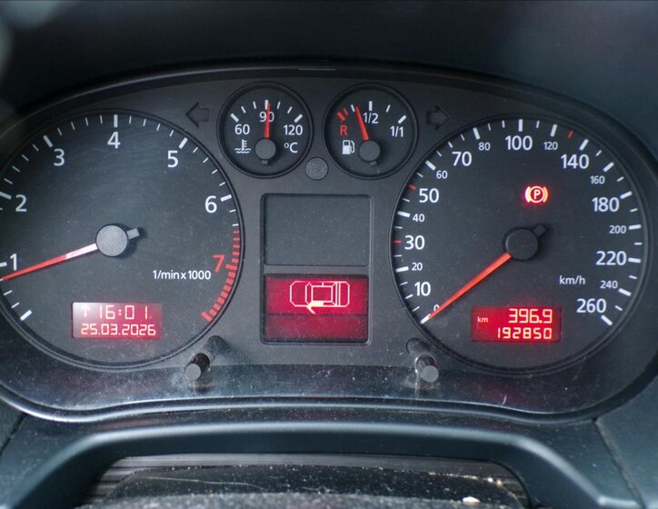 Audi A3 Hatchback 1,6 l 74 kw