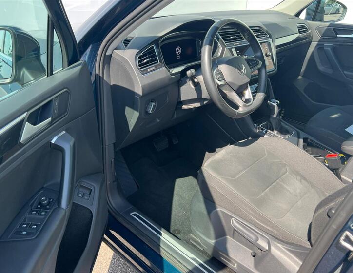 Volkswagen Tiguan 5