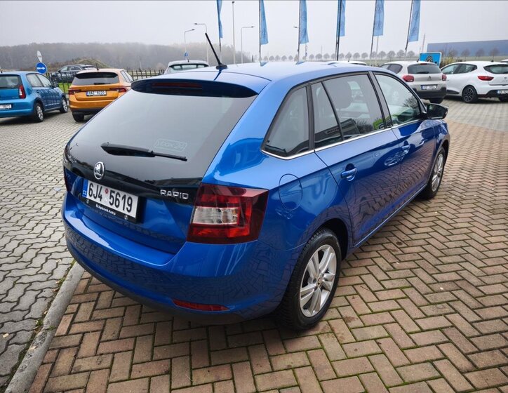 Škoda Rapid Hatchback 999,0 81 kw