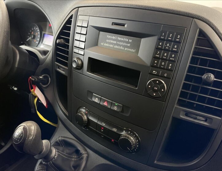 Mercedes-Benz Vito 16