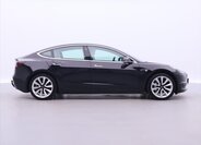 Tesla Model 3 8