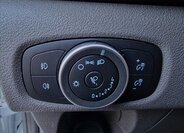 Ford Transit Custom Skříň 2,0 l 77 kw