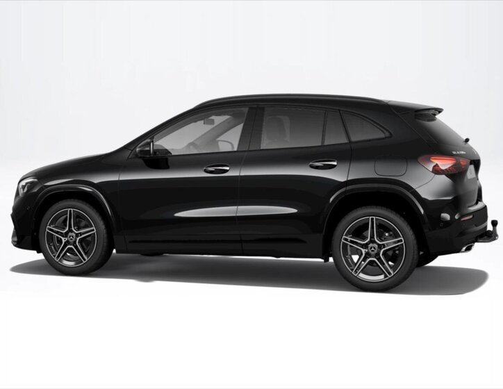 Mercedes-Benz GLA SUV / Terénní 2,0 l 110 kw