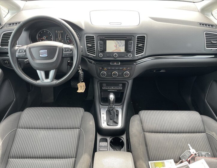 Seat Alhambra Kombi 1,4 l 110 kw