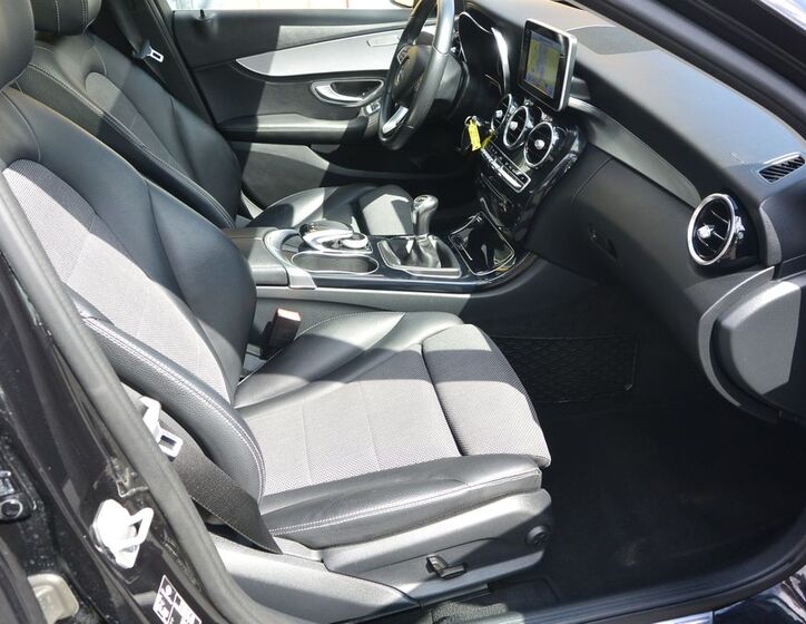 Mercedes-Benz Třídy C 37