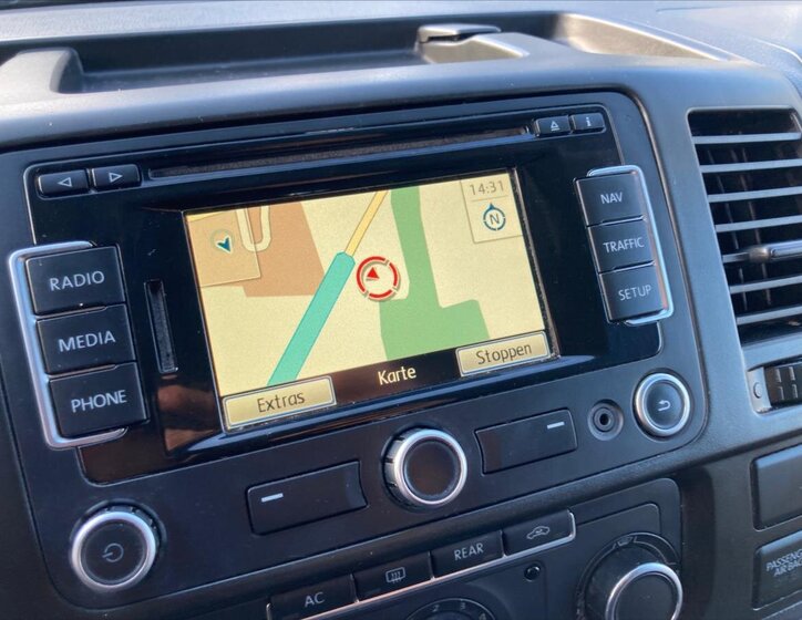 Volkswagen Caravelle 6