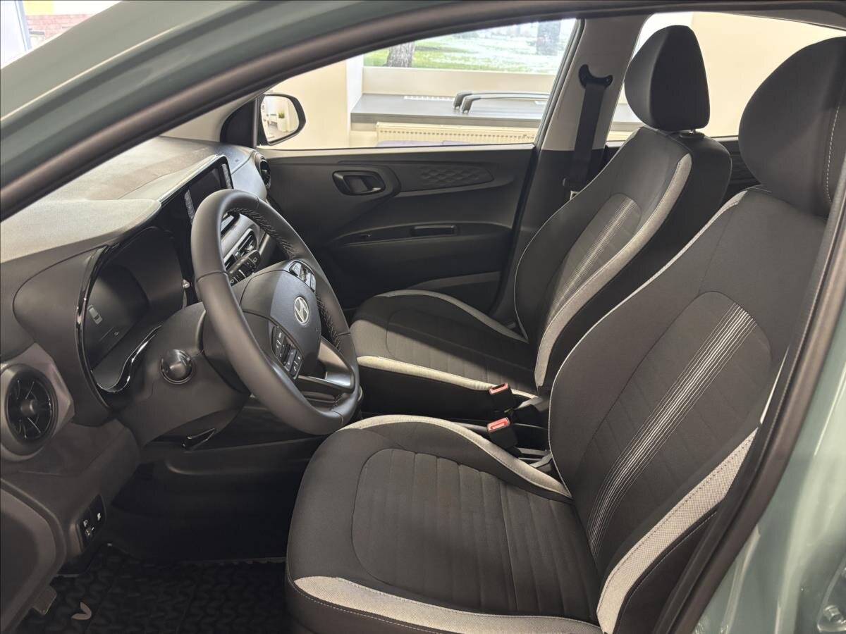 Hyundai i10 Hatchback 998,0 46 kw