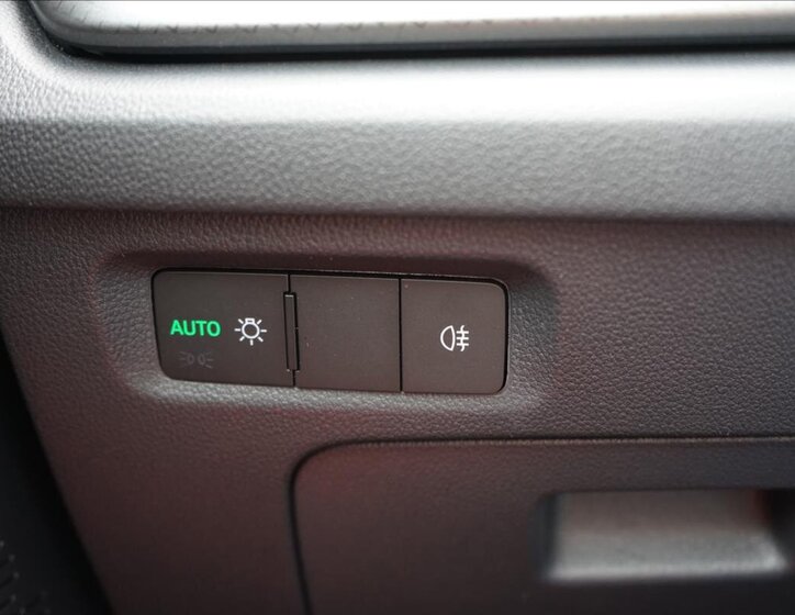 Škoda Octavia Kombi 2,0 l 85 kw